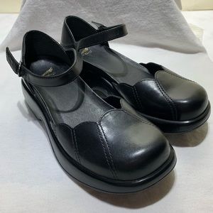 Dansko Lotus Black Leather Mary Jane Shoes Size 37